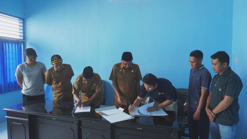 ceremony where people working in shark fishing have their vessels bought
